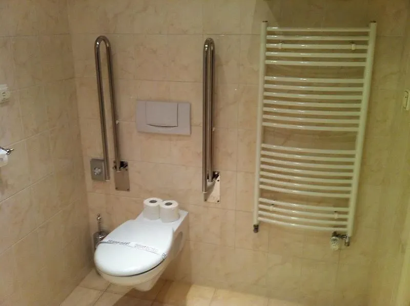 Hotel Liberty Praga 4*,