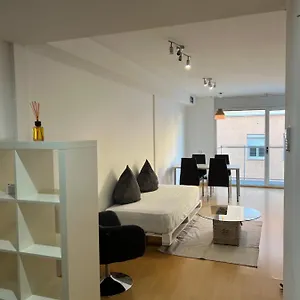 barcelona-apartment-sagrada-familia.catalonia-hotels.com/