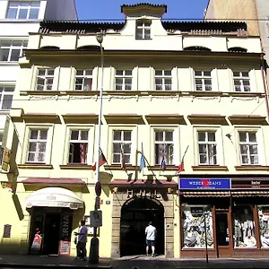 Hotell U Dvou Zlatych Klicu, Prag